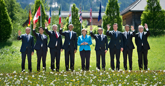 Familienfoto der Staats- und Regierungschefs der G7.