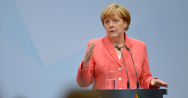 Bundeskanzlerin Angela Merkel spricht auf der Abschluss-Pressekonferenz des G7-Gipfels.