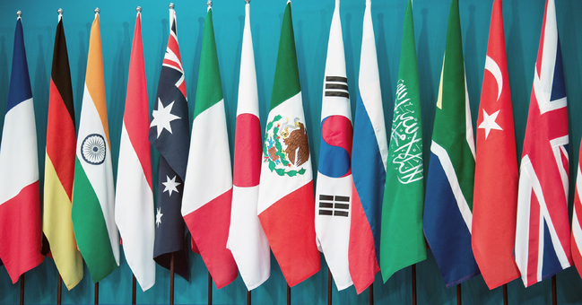 Flaggen des G20-Gipfels in Brisbane.