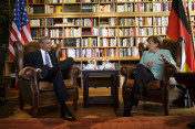 Bundeskanzlerin Angela Merkel und US-Präsident Barack Obama im bilateralen Gespräch.