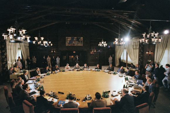 Eröffnungssitzung im Chateau Montebello. 