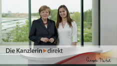 Bundeskanzlerin Merkel im Gespräch mit der Interviewpartnerin