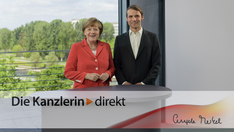 Bundeskanzlerin Merkel im Gespräch mit dem Interviewpartner