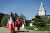 Final preparations for the arrival of the heads of state and government at Schloss Elmau